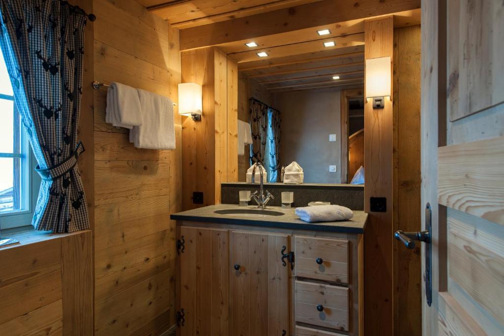 Chalet Berghof Sertig Clavadel Δωμάτιο φωτογραφία